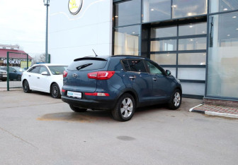 Подержанный автомобиль Kia Sportage 2011 года (5 фото)