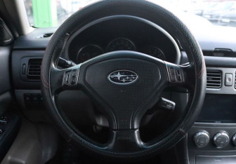 Подержанный автомобиль Subaru Forester Suv 2006 года (16 фото)