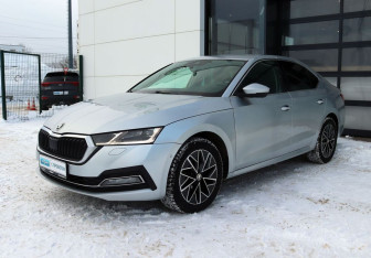 Подержанный автомобиль Skoda Octavia Liftback 2020 года (1 фото)