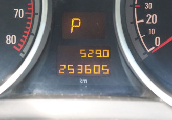 Подержанный автомобиль Opel Astra Sedan 2010 года (16 фото)
