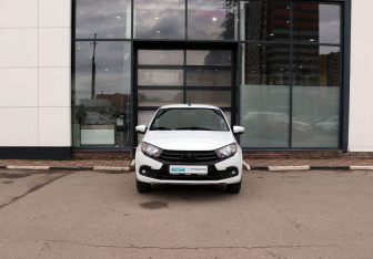Подержанный автомобиль LADA (ВАЗ) Granta Liftback 2023 года (8 фото)