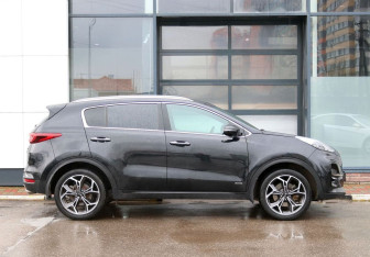 Подержанный автомобиль Kia Sportage 2021 года (6 фото)