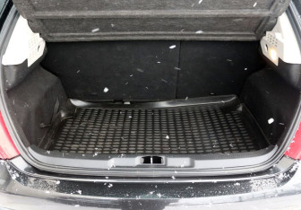 Подержанный автомобиль Peugeot 207 Hatchback 2011 года (9 фото)