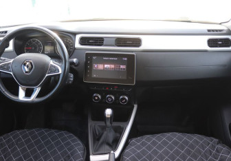 Подержанный автомобиль Renault Arkana 2021 года (15 фото)