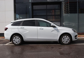 Подержанный автомобиль LADA (ВАЗ) Vesta Wagon 2025 года (6 фото)