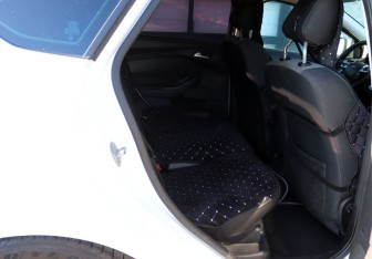 Подержанный автомобиль Ford Focus Hatchback 2012 года (11 фото)