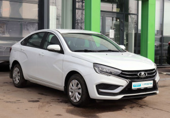 Подержанный автомобиль LADA (ВАЗ) Vesta Sedan 2024 года (7 фото)