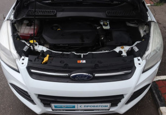 Подержанный автомобиль Ford Kuga 2013 года (9 фото)