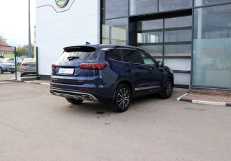 Подержанный автомобиль Chery Tiggo 8 Pro 2022 года (5 фото)