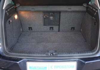 Подержанный автомобиль Volkswagen Tiguan 2012 года (10 фото)