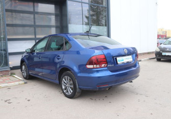 Подержанный автомобиль Volkswagen Polo Sedan 2019 года (3 фото)