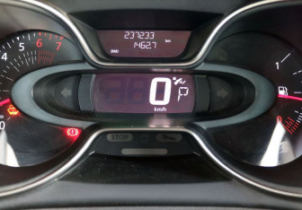 Подержанный автомобиль Renault Kaptur 2021 года (17 фото)