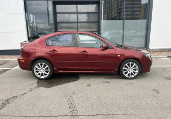 Подержанный автомобиль Mazda 3 Sedan 2008 года (4 фото)