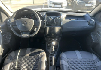Подержанный автомобиль Renault Duster 2016 года (9 фото)