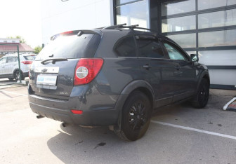 Подержанный автомобиль Chevrolet Captiva 2007 года (5 фото)