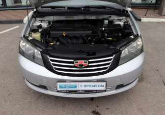 Подержанный автомобиль Geely Emgrand EC7 Sedan 2013 года (10 фото)