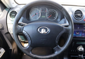 Подержанный автомобиль Great Wall Hover H5 2013 года (16 фото)