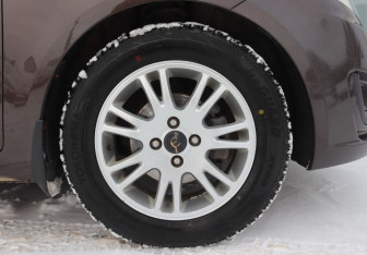 Подержанный автомобиль Kia Rio Sedan 2014 года (9 фото)