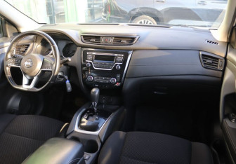 Подержанный автомобиль Nissan Qashqai 2019 года (14 фото)