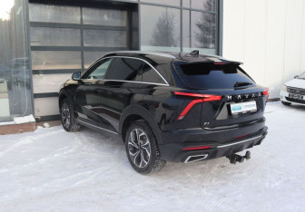 Подержанный автомобиль Haval F7 2024 года (3 фото)