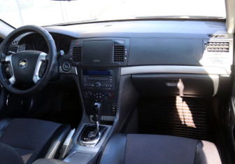 Подержанный автомобиль Chevrolet Epica 2012 года (12 фото)