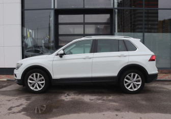 Подержанный автомобиль Volkswagen Tiguan 2017 года (2 фото)