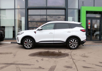 Подержанный автомобиль Chery Tiggo 7 Pro Max 2024 года (2 фото)