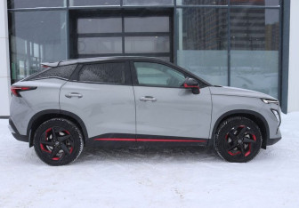 Подержанный автомобиль Omoda C5 2023 года (6 фото)