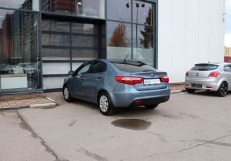 Подержанный автомобиль Kia Rio Sedan 2014 года (3 фото)
