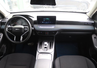 Подержанный автомобиль Haval Jolion 2022 года (15 фото)