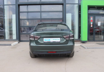 Подержанный автомобиль LADA (ВАЗ) Vesta Sedan 2016 года (4 фото)