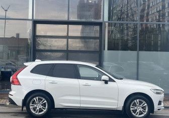 Подержанный автомобиль Volvo XC60 2018 года (6 фото)