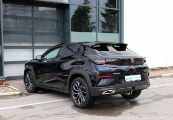 Подержанный автомобиль Changan UNI-T 2023 года (4 фото)