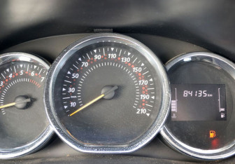 Подержанный автомобиль Renault Logan Sedan 2020 года (14 фото)