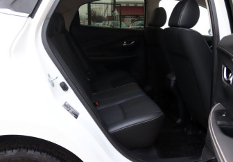 Подержанный автомобиль Changan Alsvin 2023 года (11 фото)