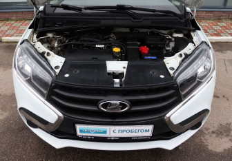 Подержанный автомобиль LADA (ВАЗ) XRAY 2019 года (10 фото)