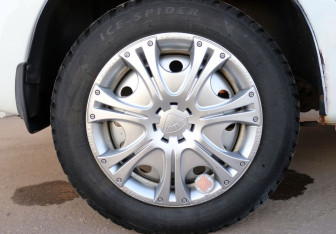 Подержанный автомобиль LADA (ВАЗ) Granta Sedan 2013 года (10 фото)