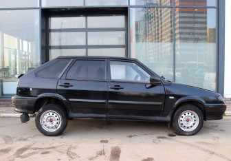 Подержанный автомобиль LADA (ВАЗ) 2114 2012 года (8 фото)