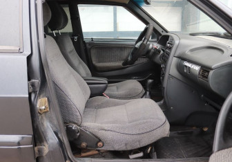 Подержанный автомобиль LADA (ВАЗ) 2114 2006 года (12 фото)