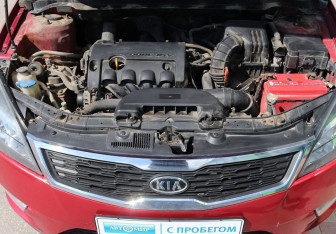 Подержанный автомобиль Kia Ceed Hatchback 2012 года (15 фото)