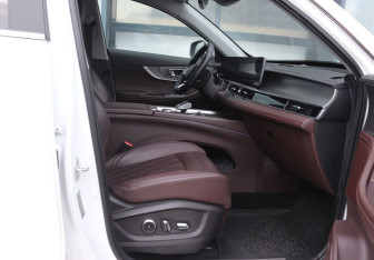 Подержанный автомобиль Chery Tiggo 8 Pro Max 2023 года (12 фото)