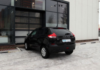 Подержанный автомобиль LADA (ВАЗ) XRAY 2018 года (3 фото)