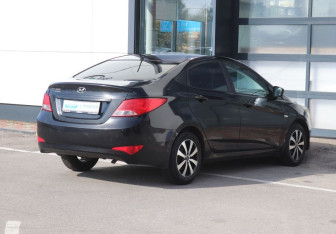 Подержанный автомобиль Hyundai Solaris Sedan 2016 года (6 фото)